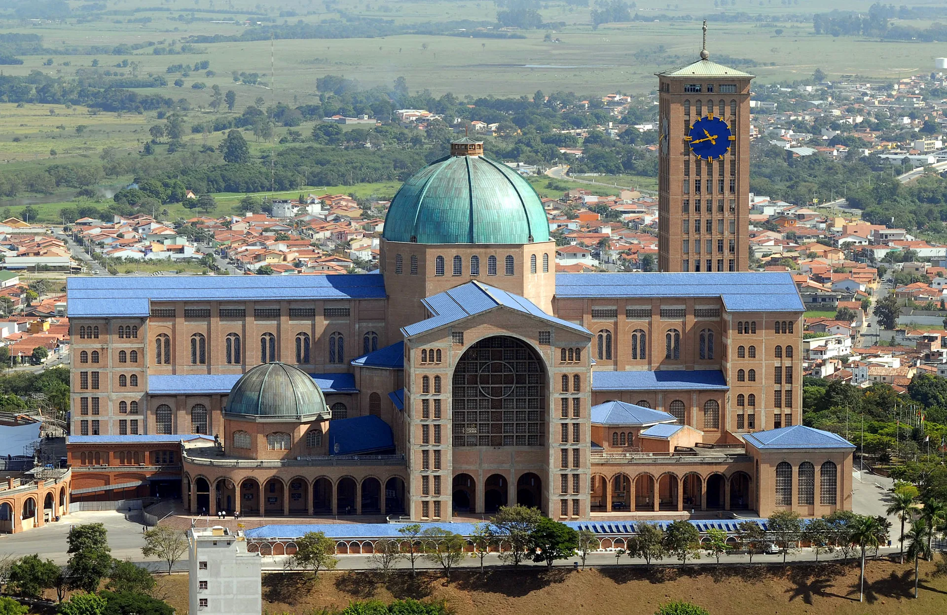 Aparecida do Norte - Bate e Volta
